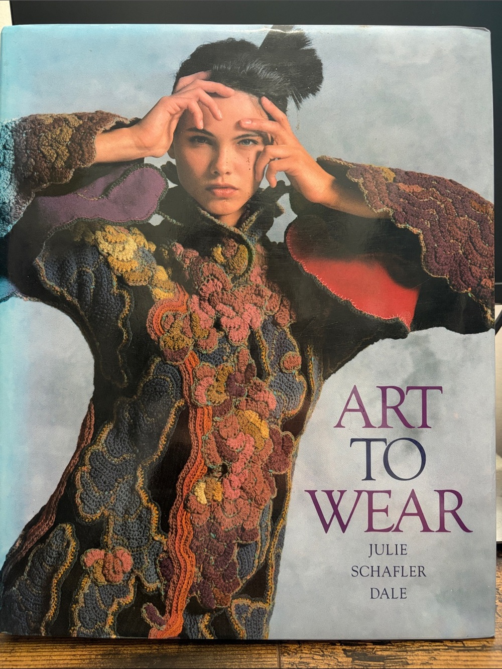 ART TO WEAR Hardback Book JULIE SCHAFLER DALE Hard-to-Find heavy fashion book
